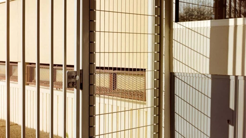 Kako lahko slovenski Pinterest blogerji sodelujejo s švicarskimi oglaševalci v 2025