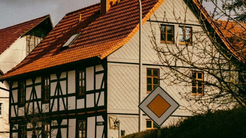 2025 Denmark Facebook polna kategorija cenik oglaševanja za Slovenijo