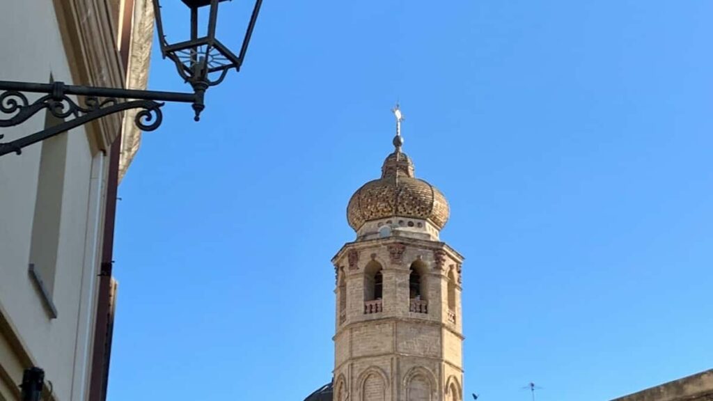 Prakticen vodic za slovenske oglasevalce: kako identificirati in angazirati bahrainske Netflix ustvarjalce za testiranje novih produktnih konceptov.